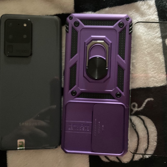 S20 5g ultra with SD slot for expanded memory gray w/case - Picture 2 of 2